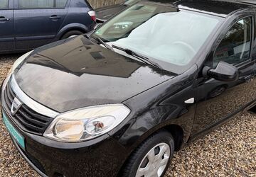 Dacia Sandero 125.000 km 2.999 &euro; Essen 45147