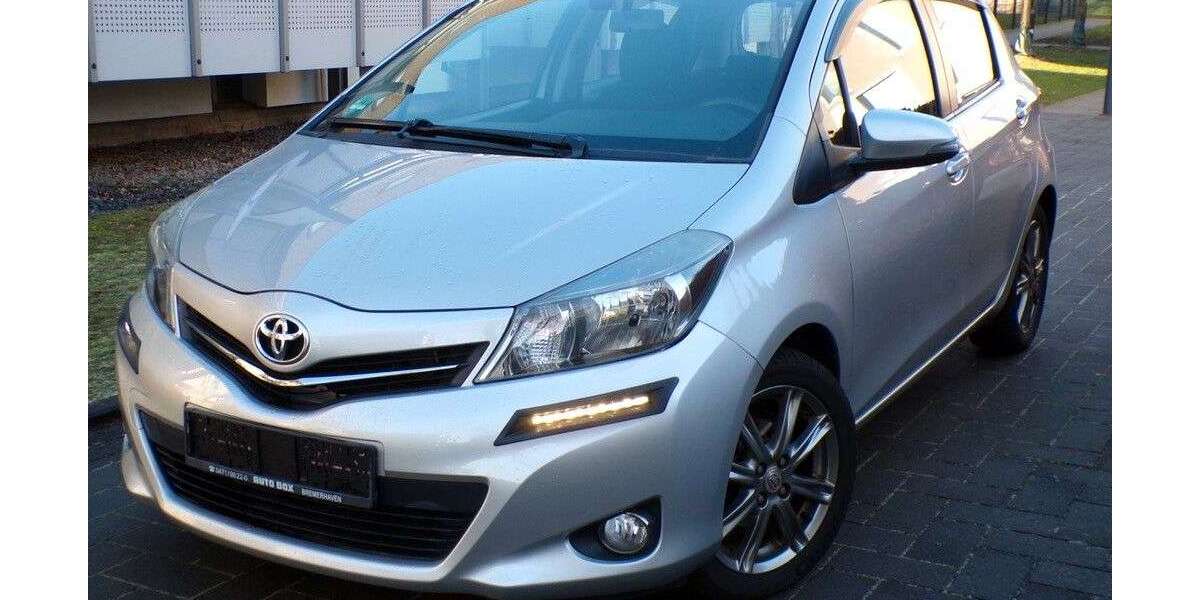 Toyota Yaris 150.000 km 5.940 &euro; Düsseldorf 40468