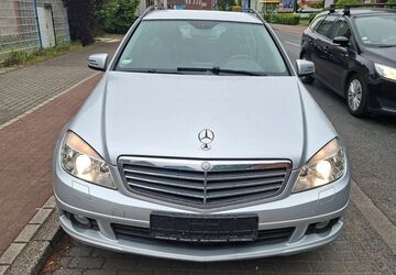 Mercedes-Benz C 220 229.900 km 4.250 &euro; Oberhausen 46149