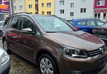 VW Touran 128.000 km 8.200 &euro; Essen 45144