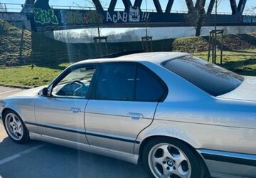 BMW 520 329.000 km 13.250 &euro; Mülheim Ruhr 45478