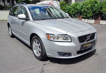 Volvo V50 146.000 km 7.490 &euro; Essen 45138
