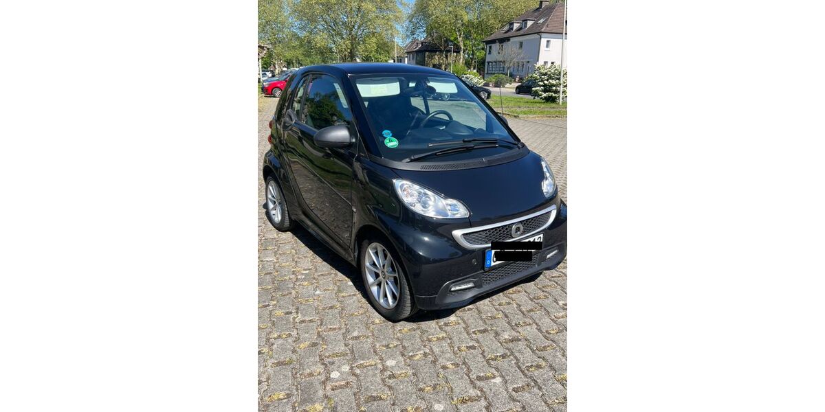Smart ForTwo 33.000 km 7.600 &euro; Oberhausen 46117