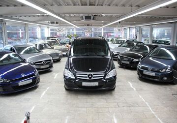 Mercedes-Benz Viano 190.000 km 17.490 &euro; Essen 45356