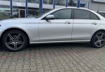 Mercedes-Benz E 220 165.000 km 17.200 &euro; Oberhausen 46119
