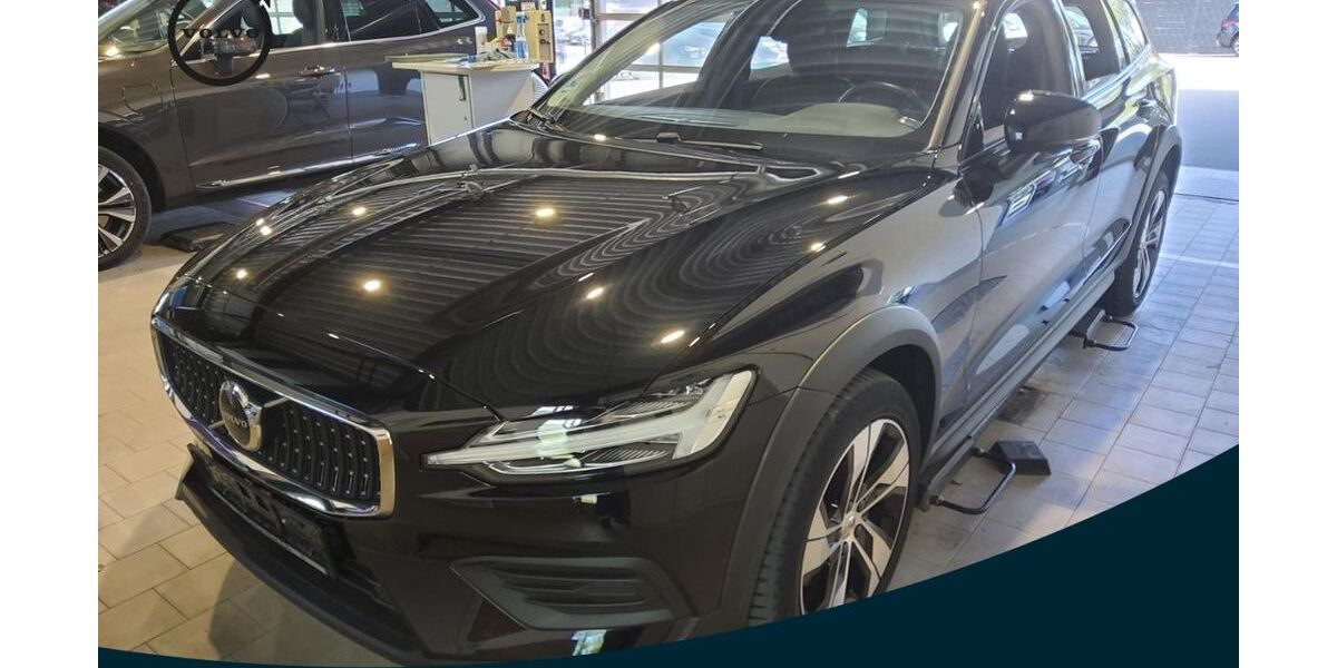 Volvo V60 Cross Country 35.363 km 36.580 &euro; Essen-Kray 45309