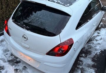 Opel Corsa 175.000 km 1.999 &euro; Duisburg 47229