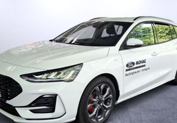 Ford Focus 14.900 km 26.390 &euro; Recklinghausen 45659