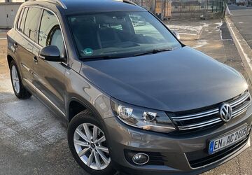 VW Tiguan 118.000 km 10.800 &euro; Hattingen 45527