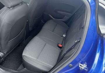 Renault Clio 16.821 km 13.890 &euro; Moers 47443