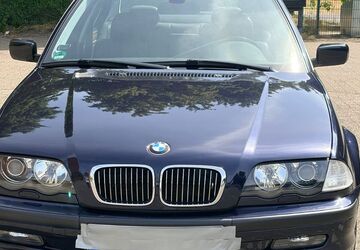 BMW 320 127.000 km 7.199 &euro; Oberhausen 46149