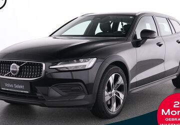 Volvo V60 Cross Country 23.075 km 35.380 &euro; Essen-Kray 45309