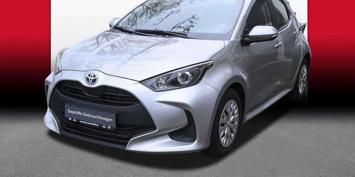 Toyota Yaris 125.211 km 17.659 &euro; Recklinghausen 45659