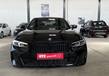 BMW 318 40.642 km 33.999 &euro; Oberhausen 46149