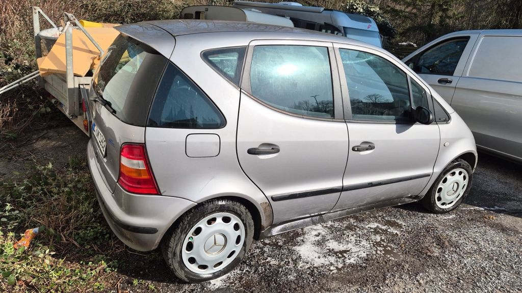 Mercedes-Benz A 140 105.648 km 1.000 &euro; ESSEN 45141