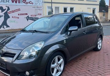 Toyota Corolla Verso 208.000 km 3.990 &euro; Recklinghausen 45657