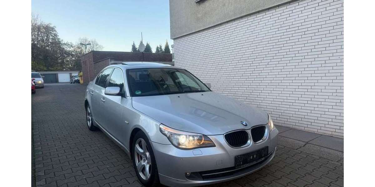 BMW 520 216.000 km 4.799 &euro; Essen 45143