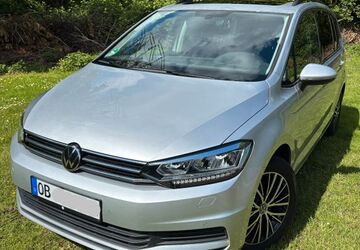 VW Touran 139.500 km 18.980 &euro; Oberhausen 46147