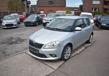 Skoda Fabia 36.900 km 7.780 &euro; Oberhausen 46145