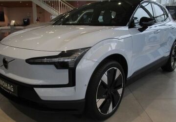 Volvo EX30 6.950 km 41.890 &euro; Gelsenkirchen 45891