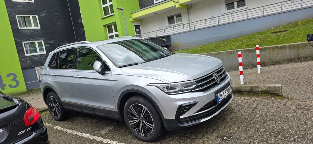 VW Tiguan 68.000 km 30.000 &euro; Bochum 44801