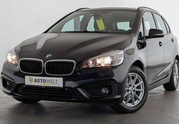 BMW 216 Active Tourer 81.590 km 13.460 &euro; Düsseldorf 40599