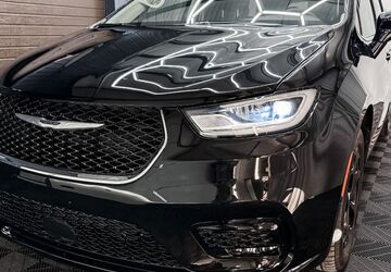 Chrysler Pacifica 19.500 km 36.490 &euro; Bochum 44809