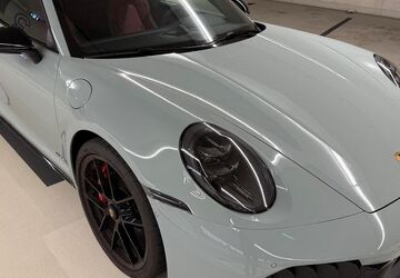 Porsche 992 4.000 km 214.081 &euro; Düsseldorf 40211