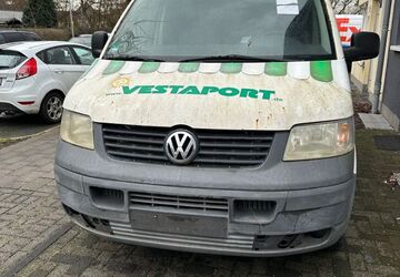 VW T5 Transporter 281.000 km 2.600 &euro; Oberhausen 46117