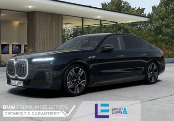 BMW i7 2.481 km 132.940 &euro; Essen 45134