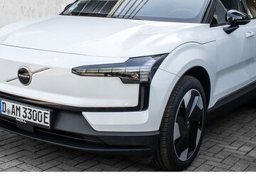 Volvo EX30 3.500 km 38.950 &euro; Düsseldorf 40549