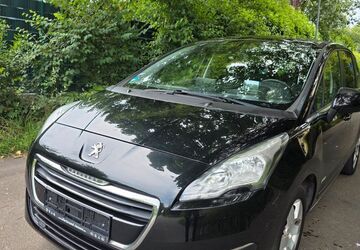 Peugeot 5008 223.000 km 4.400 &euro; Moers 47441