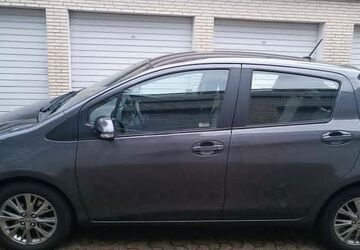 Toyota Yaris 90.800 km 11.500 &euro; Bochum 44795