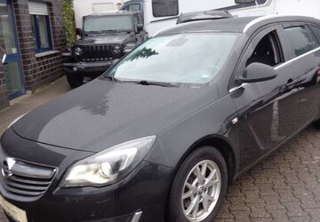 Opel Insignia 144.000 km 5.950 &euro; Mülheim 45481