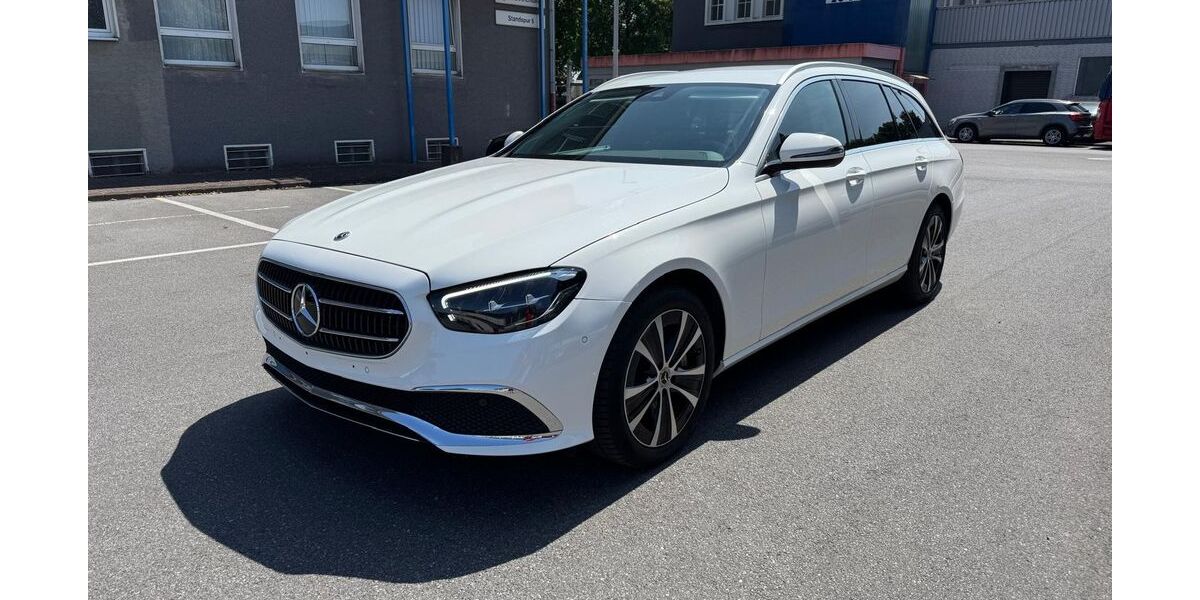 Mercedes-Benz E 300 38.000 km 29.799 &euro; Dorsten 46282