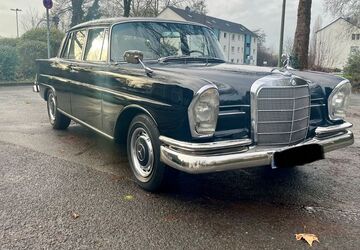 Mercedes-Benz 220 79.800 km 24.900 &euro; Essen 45289