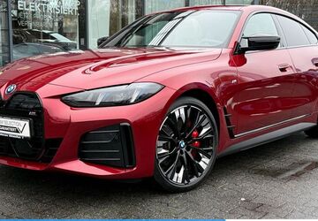 BMW i4 20.041 km 58.750 &euro; Mülheim 45472