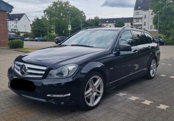 Mercedes-Benz C 250 195.500 km 11.700 &euro; Düsseldorf 40470