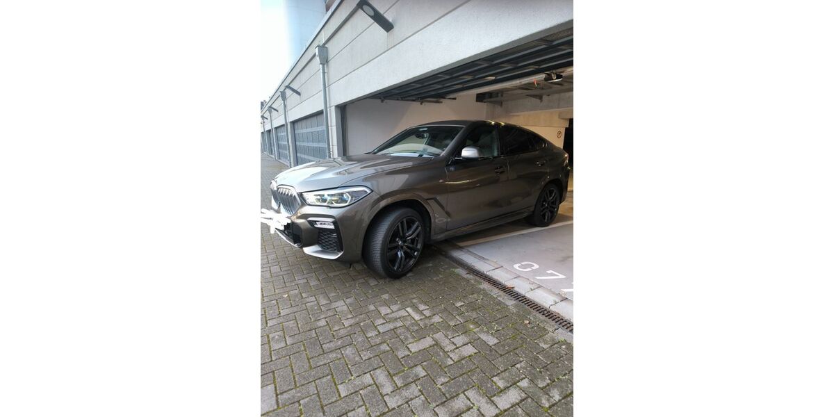 BMW X6 98.000 km 59.000 &euro; Düsseldorf 40233