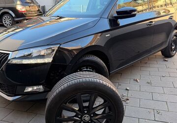 Skoda Fabia 85.000 km 10.800 &euro; Duisburg 47259