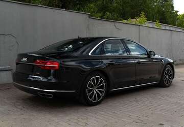 Audi A8 357.000 km 15.990 &euro; Dinslaken 46535