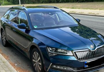 Skoda Superb 52.000 km 20.799 &euro; Essen 45147