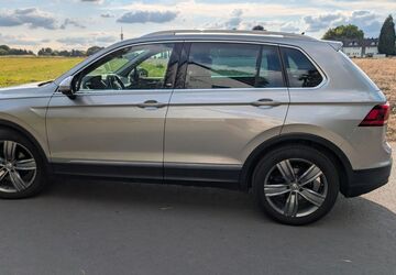 VW Tiguan 163.400 km 17.250 &euro; Recklinghausen 45665