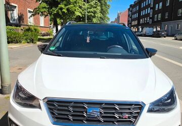 Seat Arona 105.000 km 14.400 &euro; Oberhausen 46047