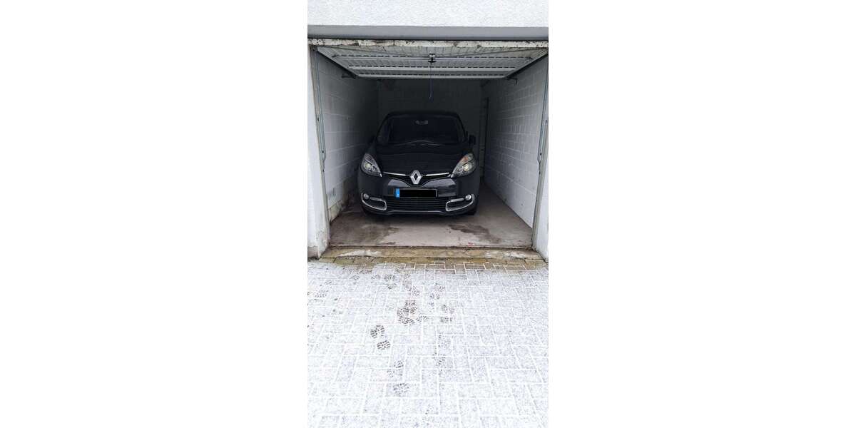 Renault Scenic 72.000 km 8.590 &euro; Essen 45138