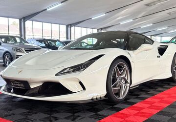 Ferrari F8 32.000 km 289.900 &euro; Oberhausen 46047
