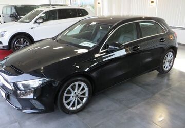 Mercedes-Benz A 180 136.000 km 15.950 &euro; Essen 45329