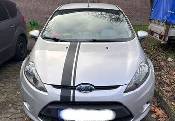 Ford Fiesta 145.800 km 5.000 &euro; Krefeld 47803