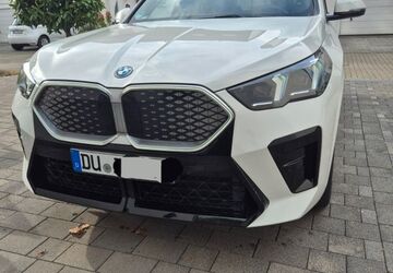 BMW iX2 2.500 km 47.900 &euro; Duisburg 47226
