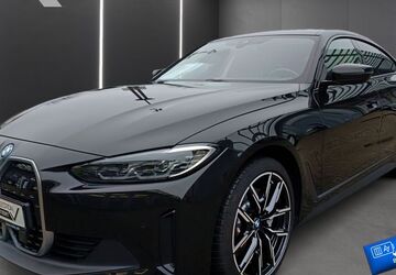 BMW i4 13.417 km 39.880 &euro; Bottrop 46236